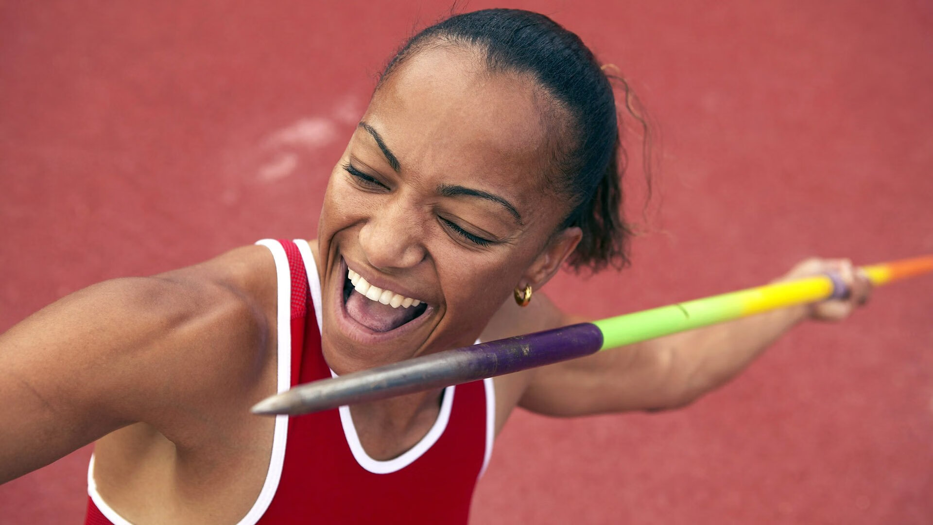 克莱尔·柯尔赞技术细腻领跑赛道，柯莱尔斯